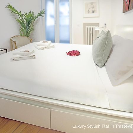 La Dolce Vita - Luxury Stylish Flats In Trastevere 70-90Sqm Rome Bagian luar foto