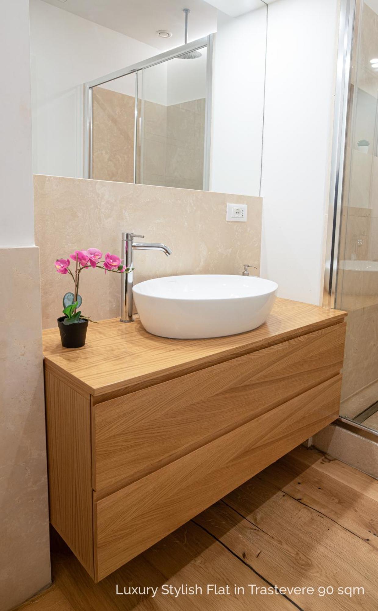 La Dolce Vita - Luxury Stylish Flats In Trastevere 70-90Sqm Rome Bagian luar foto