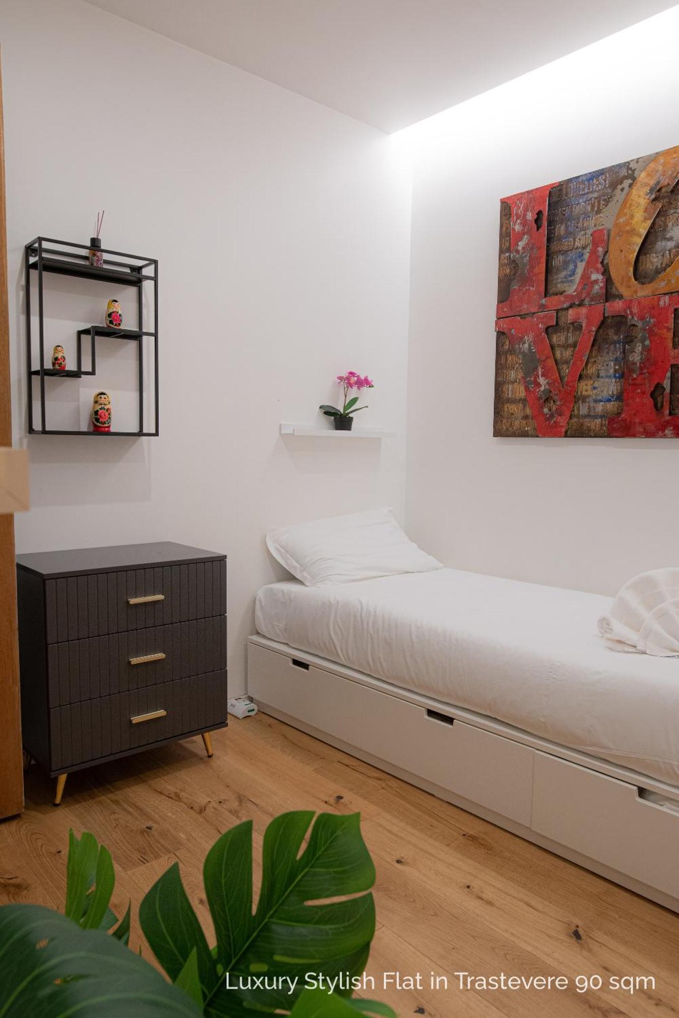 La Dolce Vita - Luxury Stylish Flats In Trastevere 70-90Sqm Rome Bagian luar foto