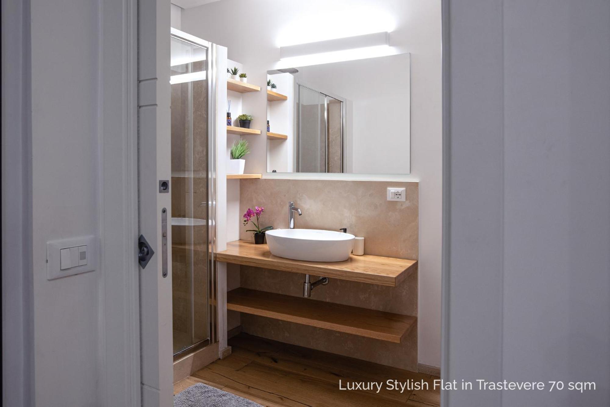 La Dolce Vita - Luxury Stylish Flats In Trastevere 70-90Sqm Rome Bagian luar foto