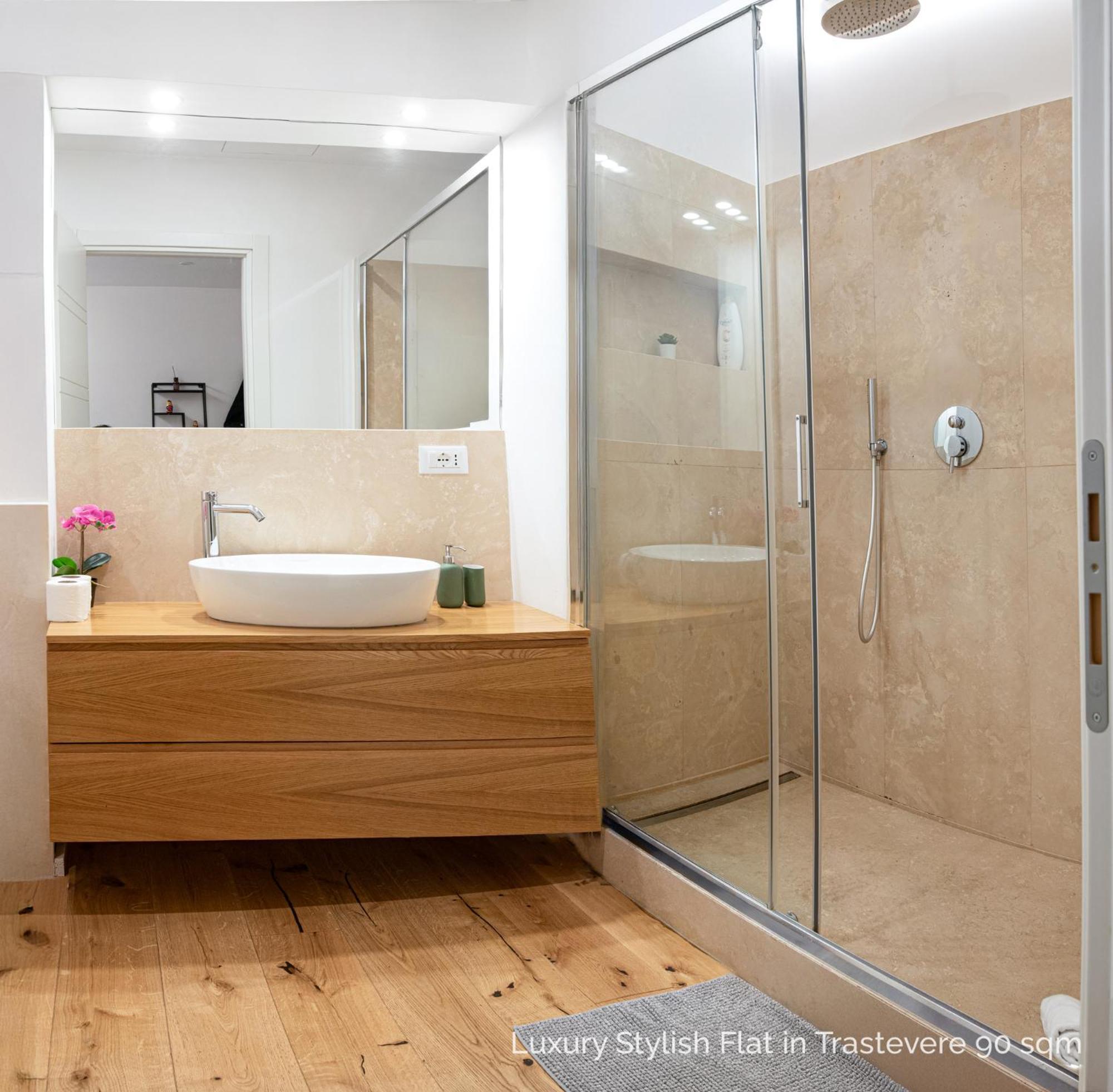 La Dolce Vita - Luxury Stylish Flats In Trastevere 70-90Sqm Rome Bagian luar foto